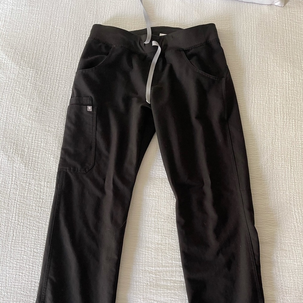 Black Figs Kade and Casma